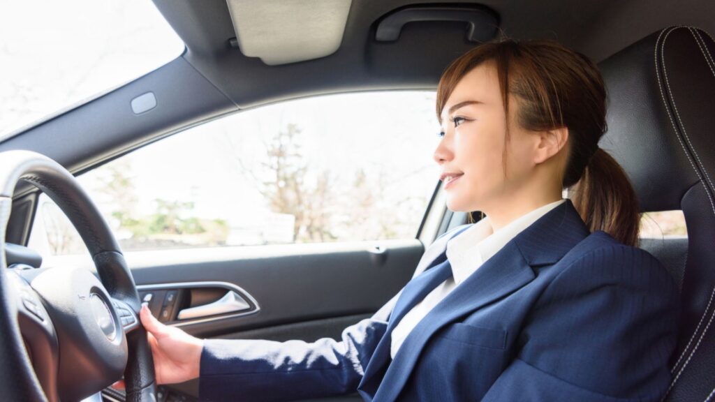 タクシー運転手に必要な資格とは？免許・試験・更新や東京の必須試験も解説のアイキャッチ